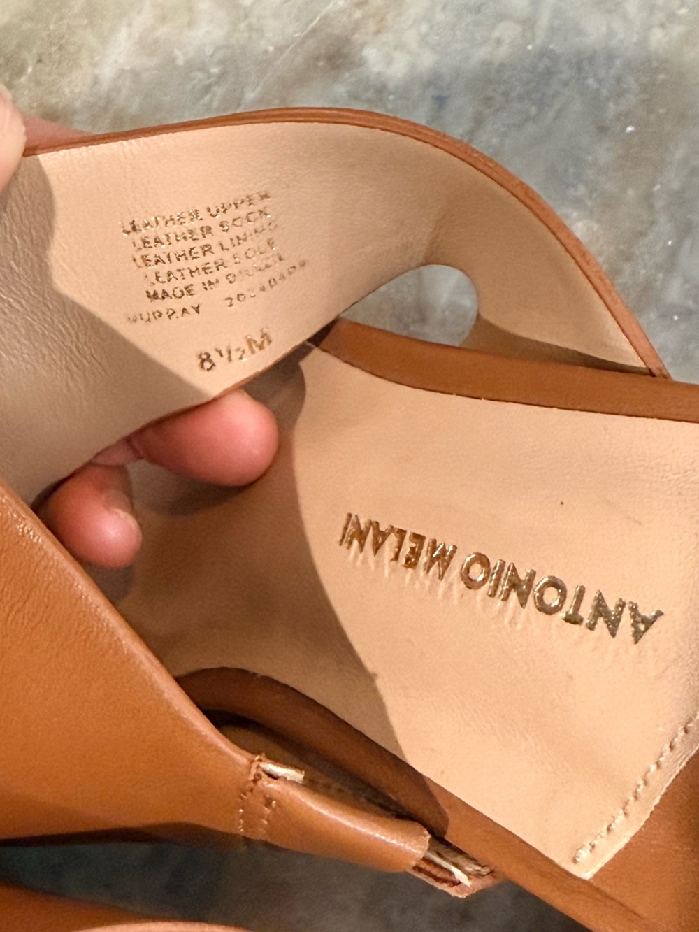 Women’s ANTONIO MELANI Murray camel brown leather toe loop sandals- Size 8.5 - Picture 7 of 7